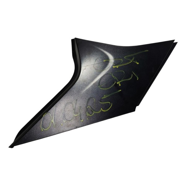 Acabamento Externo Tras Dir Nissan Kicks 2018 B6675