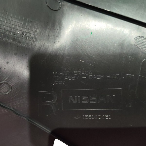 Moldura Pe Coluna Dierita Nissan Kicks 2018 B6627