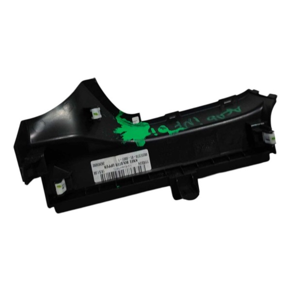 Friso Inferior Painel Esquerdo Chevrolet Tracker 2025