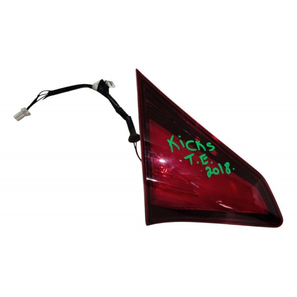 Lanterna Traseira Tampa Esquerda Nissan Kicks 2018 B6609