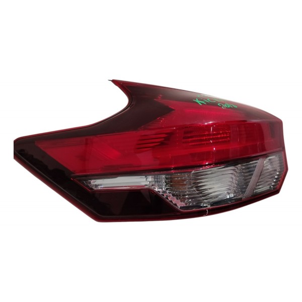 Lanterna Traseira Esquerda Nissan Kicks 2018 B6606