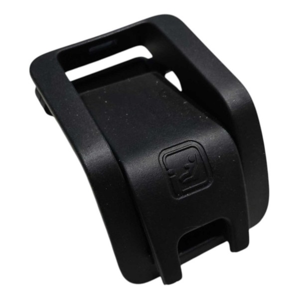 Tampa Isofix Traseiro Chevrolet Tracker 2025