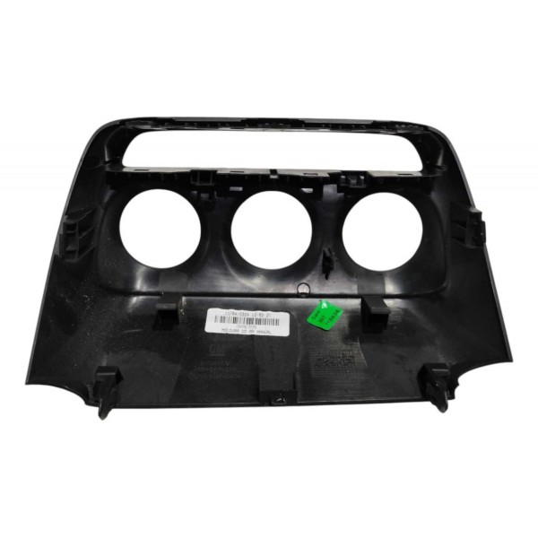 Moldura Comando Ar Condicionado Chevrolet Tracker 2025