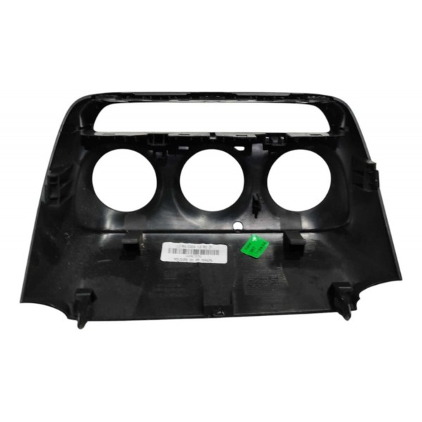 Moldura Comando Ar Condicionado Chevrolet Tracker 2025