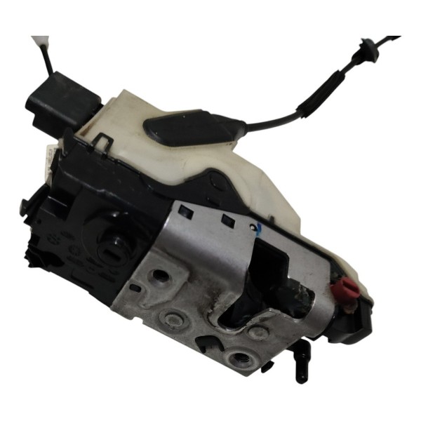 Fechadura Porta Tras Dir Peugeot 2008 1.6 Aut 2017 B6558