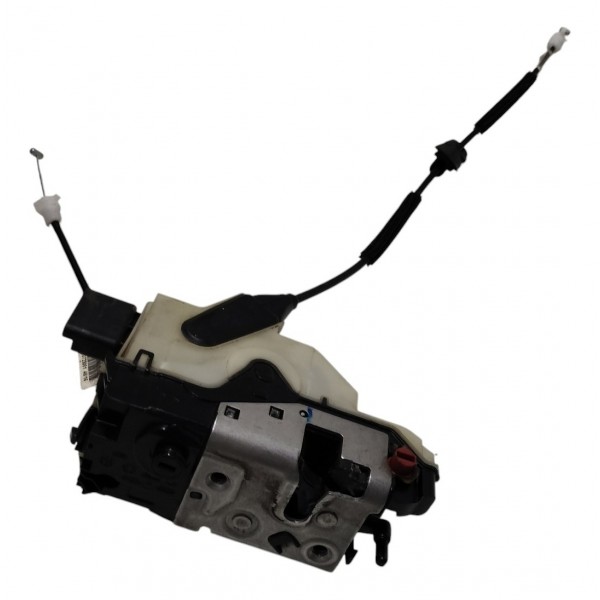 Fechadura Porta Tras Dir Peugeot 2008 1.6 Aut 2017 B6558