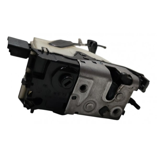 Fechadura Porta Diant Direita Peugeot 2008 1.6 Aut 17 B6533