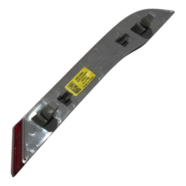 Refletor Olho Gato Tras Esq Chevrolet Tracker 2025