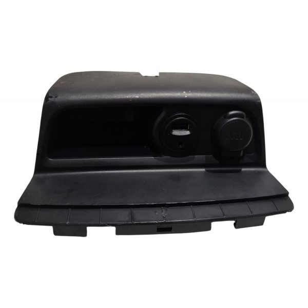 Tomada Usb 12v Console Peugeot 2008 1.6 Aut 2017 B6420
