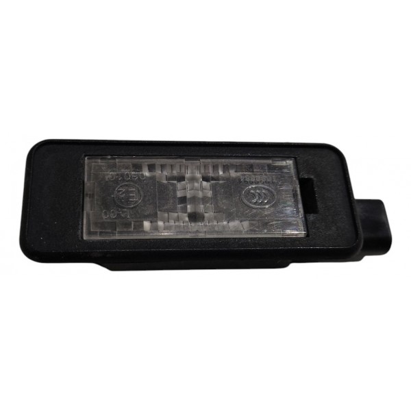 Luz Placa Peugeot 2008 1.6 Aut 2017 B6416