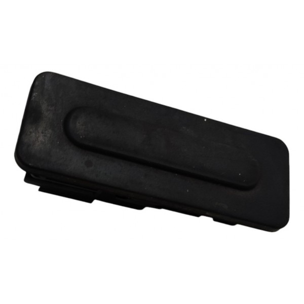 Maçaneta Porta Malas Peugeot 2008 1.6 Aut 2017 B6413