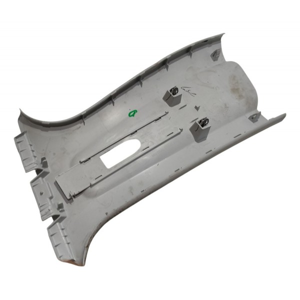 Moldura Coluna Central Dir   Peugeot 2008 1.6 Aut 17 B6346