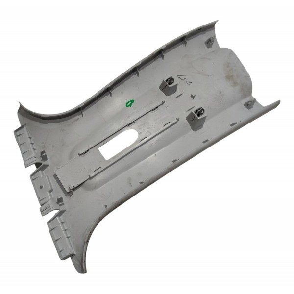 Moldura Coluna Central Dir   Peugeot 2008 1.6 Aut 17 B6346