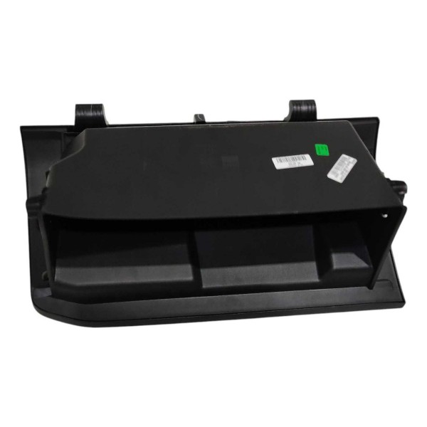 Porta Luvas Gm Tracker Lt 2025