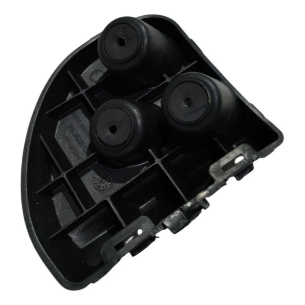 Guia Parachoque Tras Esq Chevrolet Tracker 2025