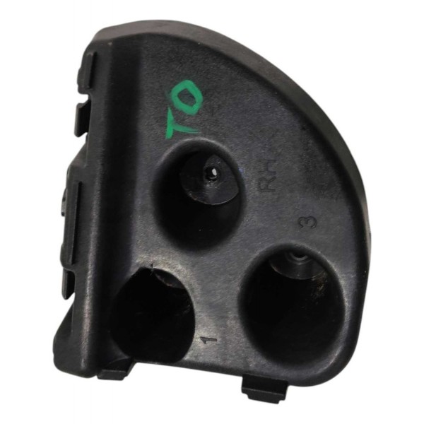 Guia Parachoque Tras Dir Chevrolet Tracker 2025