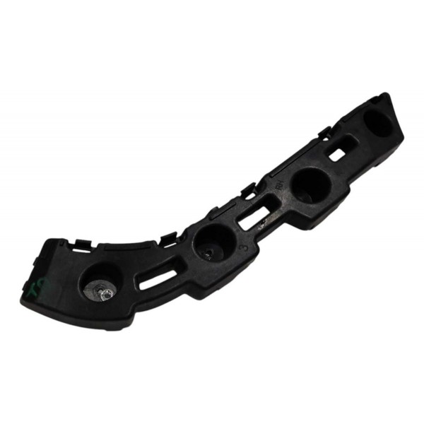 Guia Parachoque Tras Direito Chevrolet Tracker 2025