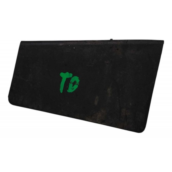 Acabamento Parabarro Tras Dir Chevrolet Tracker 2025