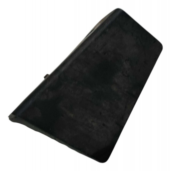 Acabamento Parabarro Tras Esq Chevrolet Tracker 2025