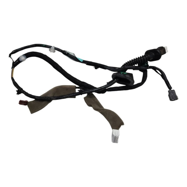 Chicote Porta Tras Esq Nissan Sentra 2017 B5771