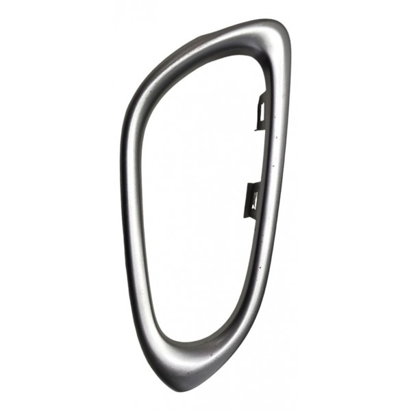 Moldura Maçaneta Interna Tras Dir Nissan Sentra 2017 B5760