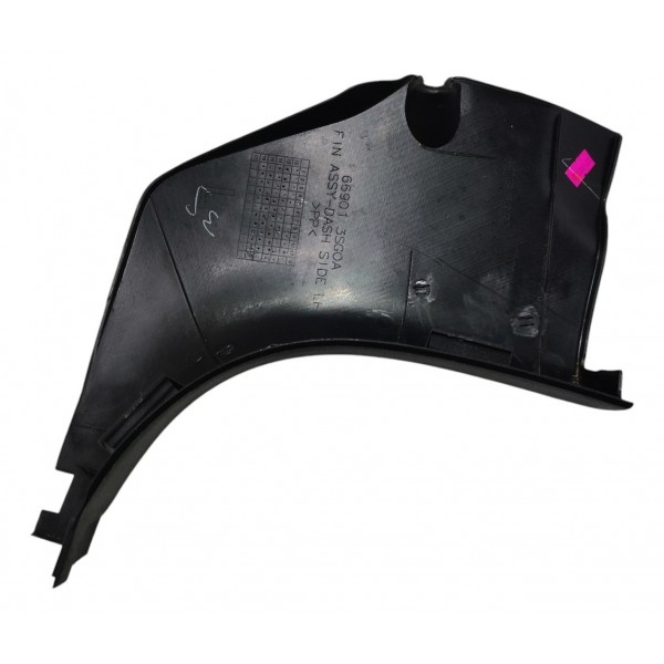 Moldura Pe Coluna Esquerdo Nissan Sentra 2017 B5734