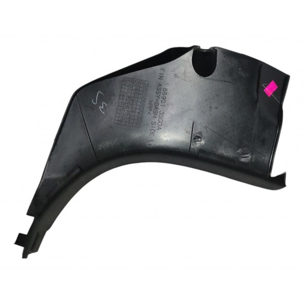 Moldura Pe Coluna Esquerdo Nissan Sentra 2017 B5734