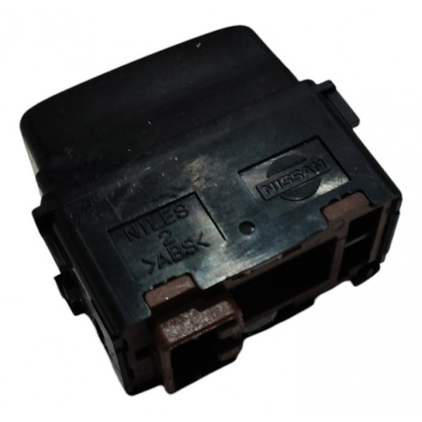 Botão Abertura Porta Malas Nissan Sentra 2017 B5723