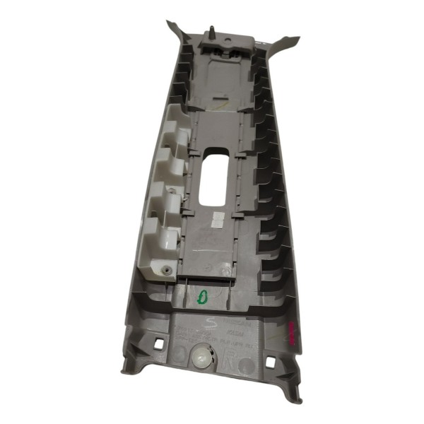 Moldura Coluna Central Dir Nissan Sentra 17 B5568 769133sg0a