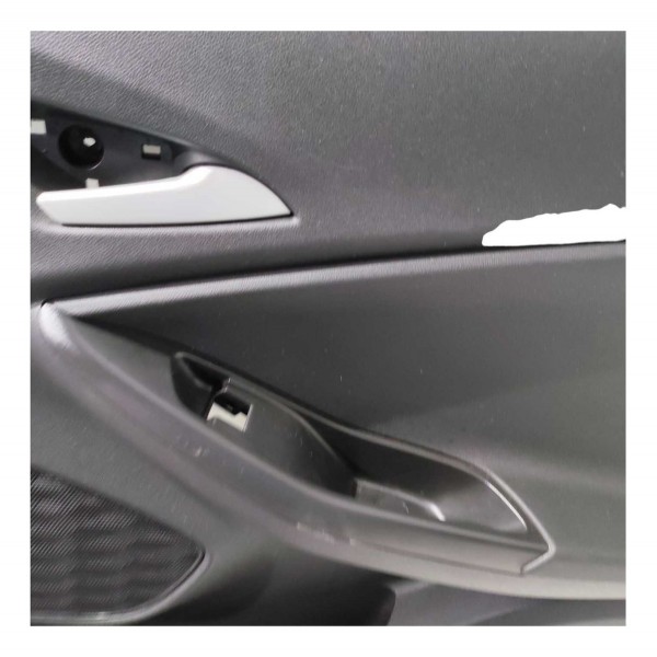 Forro Porta Tras Dir Chevrolet Tracker 2025