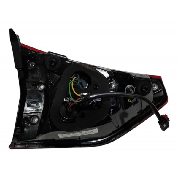 Lanterna Traseira Tampa Direita Chevrolet Tracker 2025