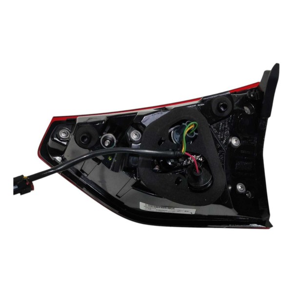 Lanterna Traseira Tampa Esq Chevrolet Tracker 2025