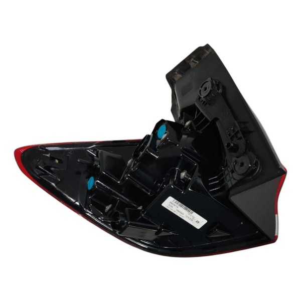 Lanterna Traseira Direita Chevrolet Tracker 2025