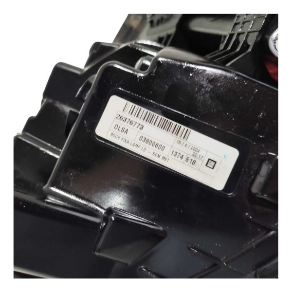 Lanterna Traseira Direita Chevrolet Tracker 2025