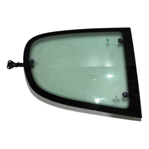 Vidro Fixo Traseiro Direito Peugeot 206 1.0 16v 2p B5079