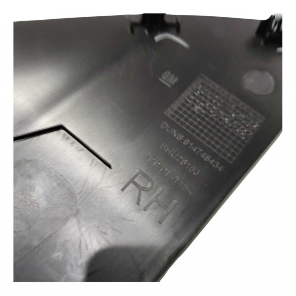 Acabamento Direito Console Central Chevrolet Tracker 2025