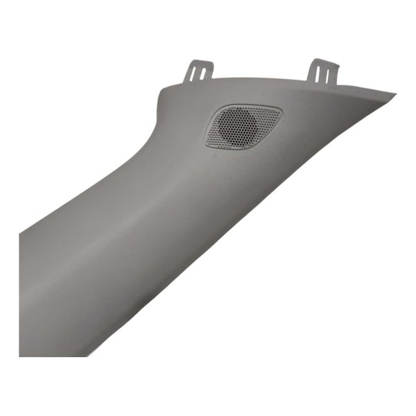 Moldura Coluna Parabrisa Dir Tweeter Chevrolet Tracker 2025