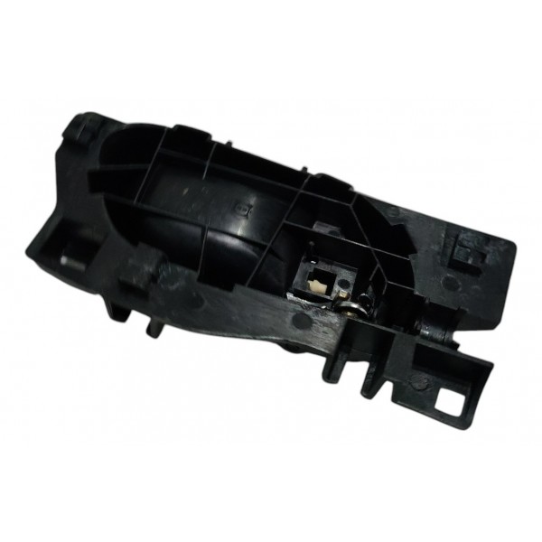 Maçaneta Interna Traseira Esq Peugeot 208 1.6 Aut 2017 B4783
