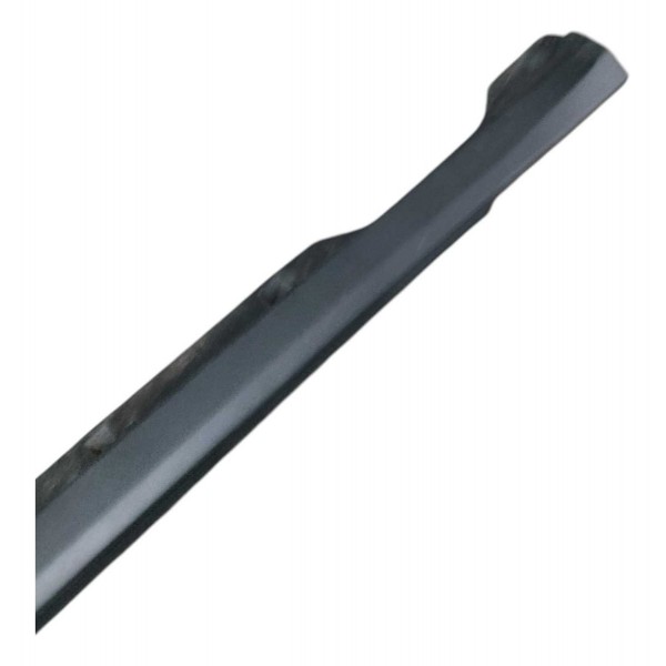 Spoiler Esquerdo Chevrolet Tracker 2025