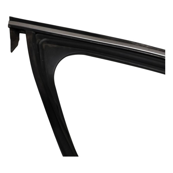 Canaleta Vidro Porta Diant Dir Peugeot 208 1.6 Aut 17 B4605