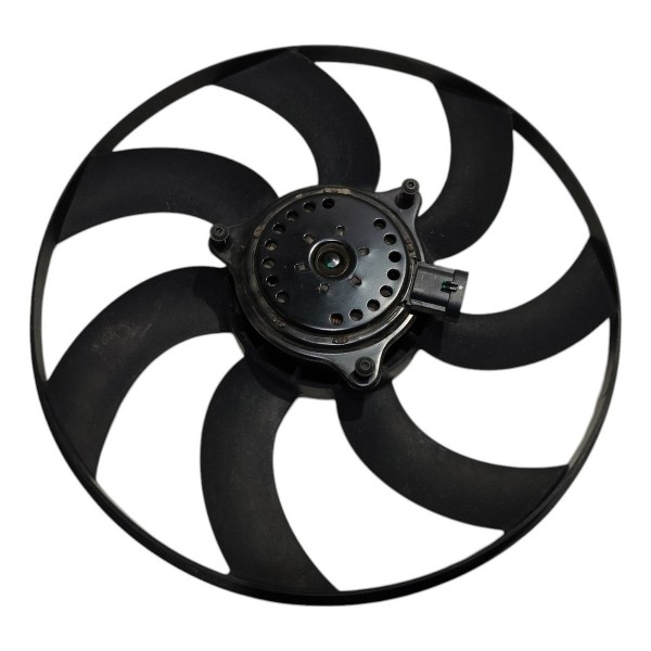 Ventoinha Radiador Peugeot 208 1.6 Aut 2017 B4588