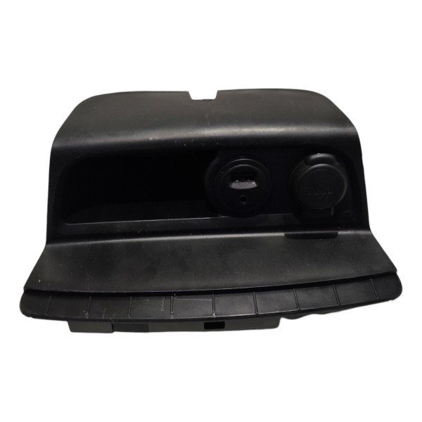 Tomada Usb 12v Peugeot 208 1.6 Aut 2017 B4567