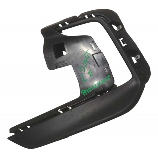 Acabamento Esquerdo Parachoque Diant Chevrolet Tracker 2025