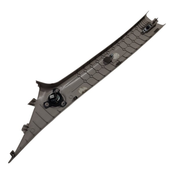 Moldura Coluna Parabrisa Direito Onix 1.0 Turbo 2022 B4123