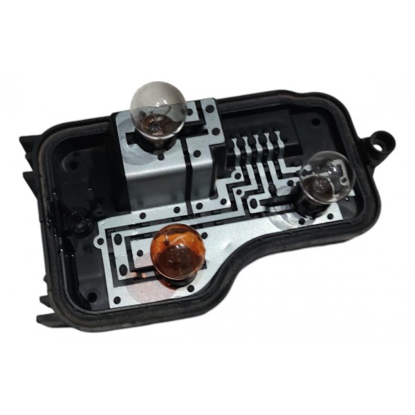 Soquete Lanterna Traseira Dir Vw Saveiro 2014 B3554