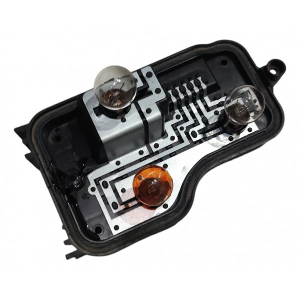 Soquete Lanterna Traseira Dir Vw Saveiro 2014 B3554