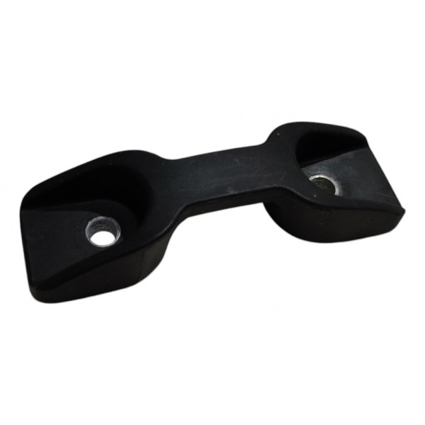 Trava Gancho Caçamba Fiat Strada 2023 1.3 B3180