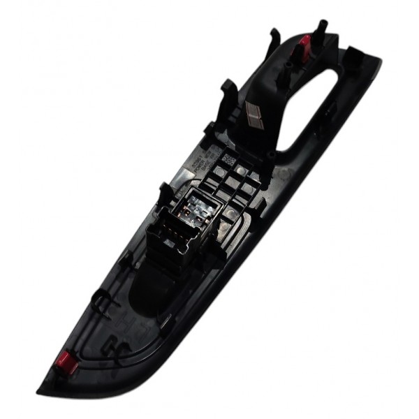 Botão Vidro Eletrico Tras Esq Nissan Versa 1.6 2023 B2587