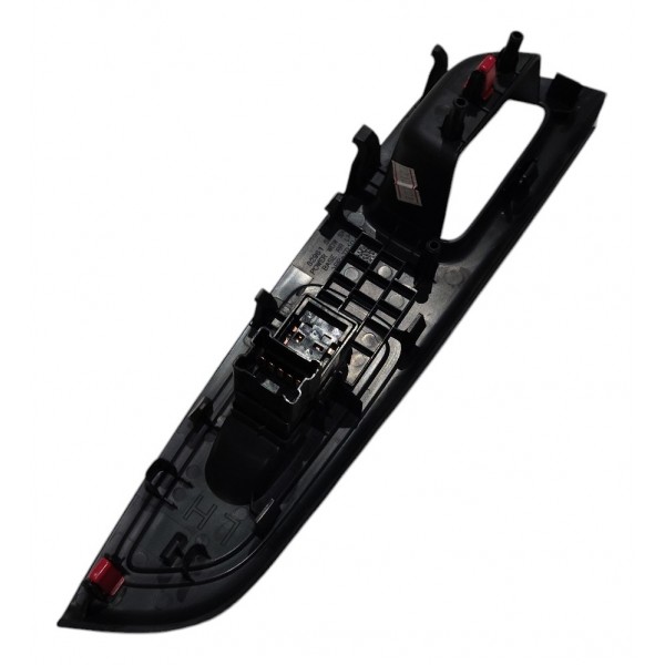 Botão Vidro Eletrico Tras Esq Nissan Versa 1.6 2023 B2587