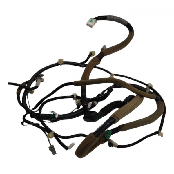 Chicote Tampa Traseira Honda New Fit 1.5 2011 B2048